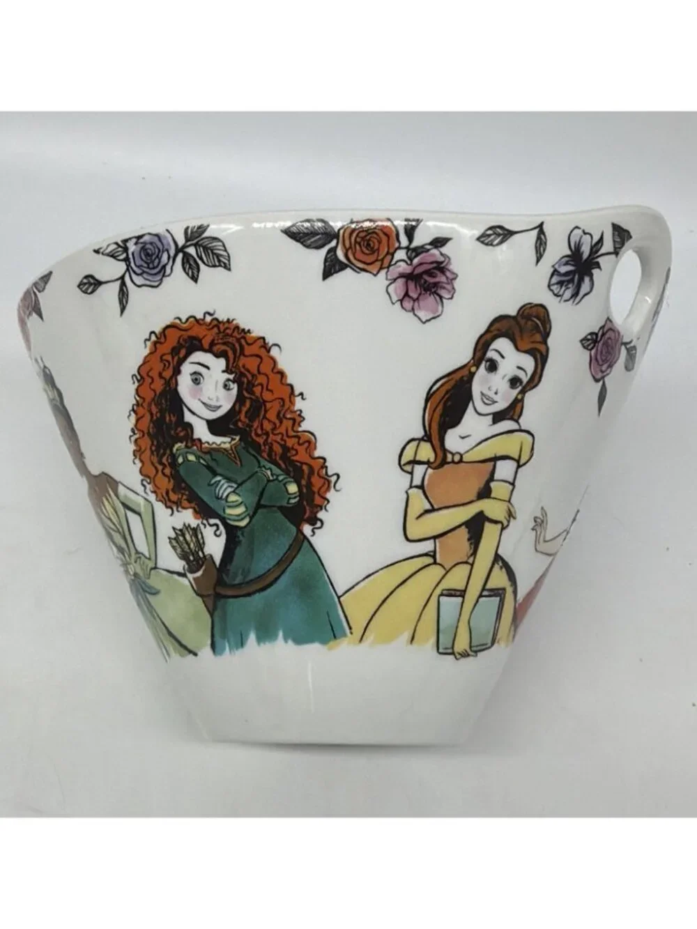Disney Princesses Ramen Noodle Bowl Merida Snow White Belle Cinderella Tiana EUC